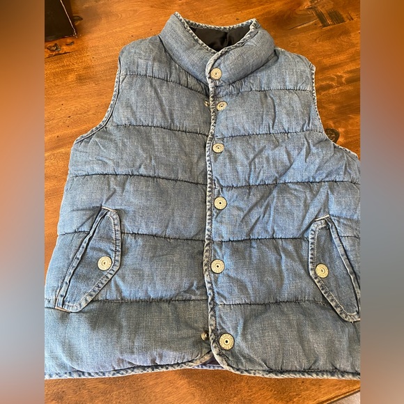 Gap kids Jean vest. Size M. - Picture 1 of 3